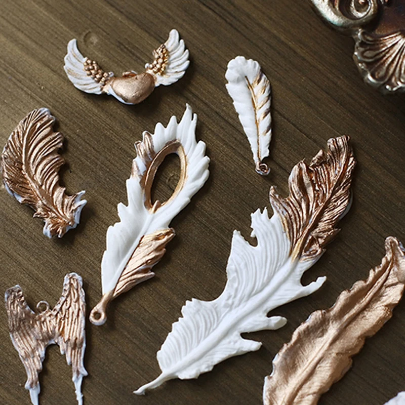 Feather Shape Silicone Mold Baking Decorating Tool Resin DIY Cake Chocolate Dessert Fondant Lace Kitchen Gadgets 
Feather Shape Silicone Mold Baking Decorating Tool Resin DIY Cake Chocolate Dessert Fondant Lace Kitchen Gadgets