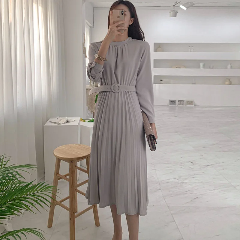Women'S Dresses For Spring Autumn 2022 Korean Chic Chiffon Solid Color Pleated Waist Dress Japanese Fashion Casual Street Dress
Women'S Dresses For Spring Autumn 2022 Korean Chic Chiffon Solid Color Pleated Waist Dress Japanese Fashion Casual Street Dress
