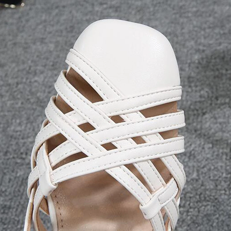 COVOYYAR 2021 New Heeled Women Sandals Cut Out Summer Shoes Woman Square Heel Buckle Strap Ladies Pumps Big Sizes 41-43 WSS2008
COVOYYAR 2021 New Heeled Women Sandals Cut Out Summer Shoes Woman Square Heel Buckle Strap Ladies Pumps Big Sizes 41-43 WSS2008