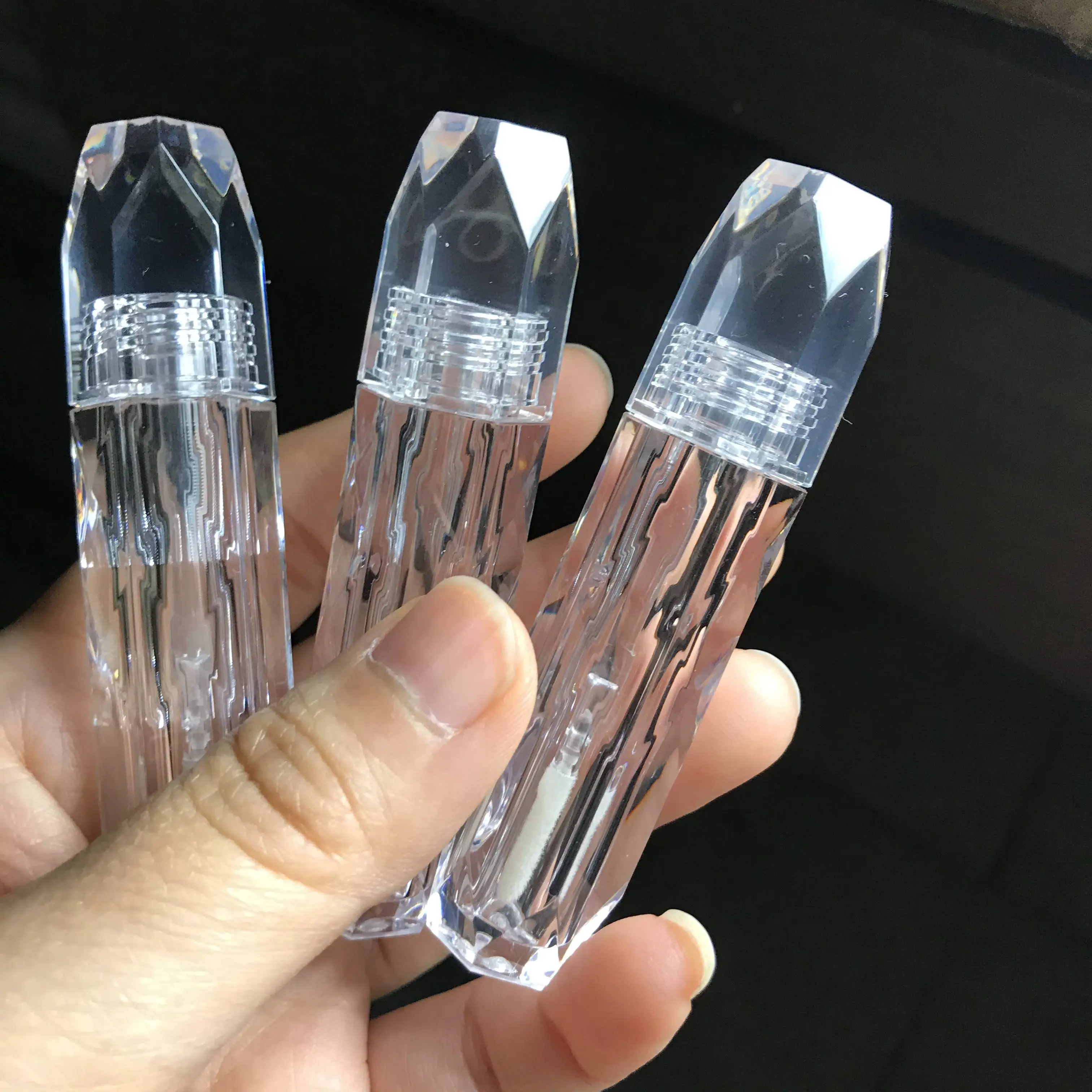 5/10/50 шт. 4 мл пустые тюбики для блеска для губ, многоугольная Прозрачная глазурь для губ, флакон под тушь для ресниц туба для туши, упаковочный... 
5/10/50 шт. 4 мл пустые тюбики для блеска для губ, многоугольная Прозрачная глазурь для губ, флакон под тушь для ресниц туба для туши, упаковочный...