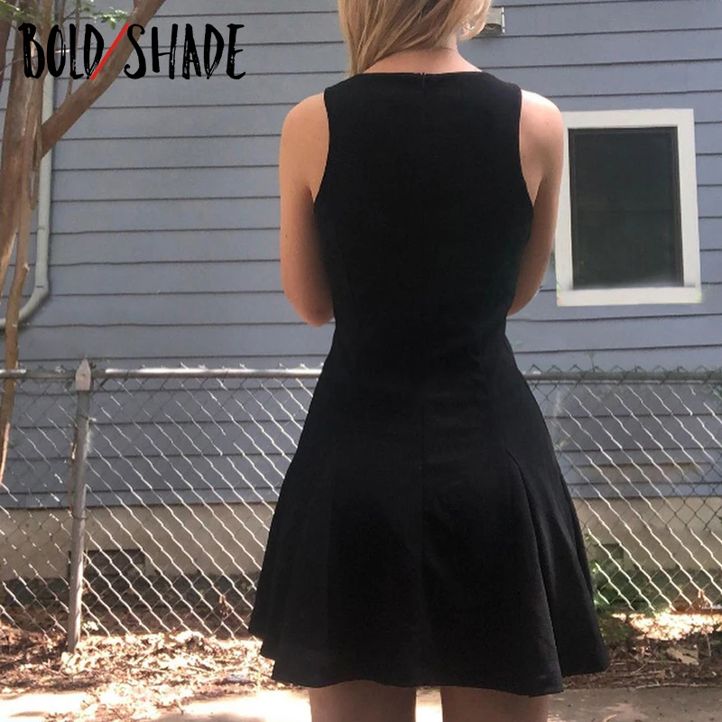 Bold Shade Goth Style Indie Aline Dress Black Bandage Hollow Out Sexy Bodycon Women Grunge Aesthetic Mini Dresses Sleeveless Hot
Bold Shade Goth Style Indie Aline Dress Black Bandage Hollow Out Sexy Bodycon Women Grunge Aesthetic Mini Dresses Sleeveless Hot