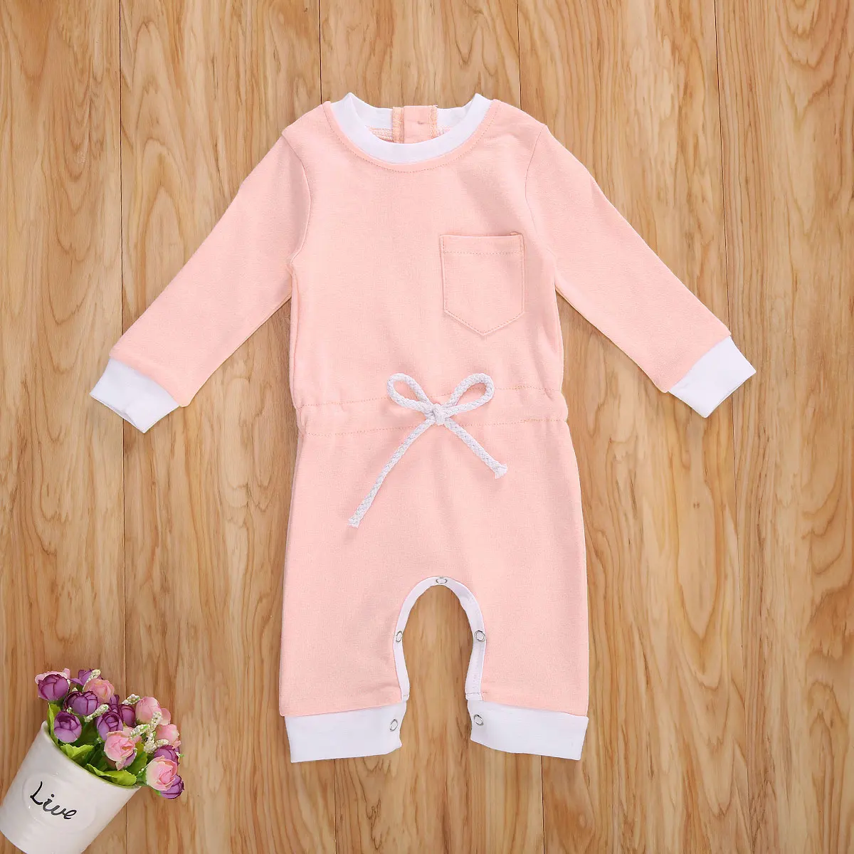 Infant Baby Girls Boys Solid Romper Long Sleeve Elastic Waist One Piece Jumpsuit with Front Pocket Spring Autumn Clothing
Infant Baby Girls Boys Solid Romper Long Sleeve Elastic Waist One Piece Jumpsuit with Front Pocket Spring Autumn Clothing