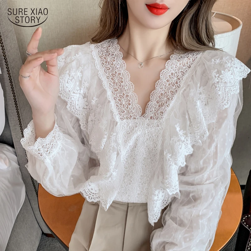 

Sweet Hollow Out Ruffle Blouse with Lace Autumn Fashion V Neck Women Shirt Long Sleeve Crochet Flower White Tops Blusas 16846