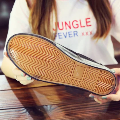 Slippers For Women Furry Slides Warm Winter Home Slippers Indoor Flats Shoes Ladies Furry Plush Couple Slippers Pantuflas Mujer
Slippers For Women Furry Slides Warm Winter Home Slippers Indoor Flats Shoes Ladies Furry Plush Couple Slippers Pantuflas Mujer