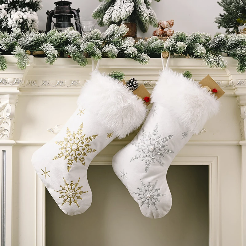 

Рождественские подвесные чулки для рождественской елки, украшение для дома, красивые вышитые чулки для семьи, рождественские подарки, держ...