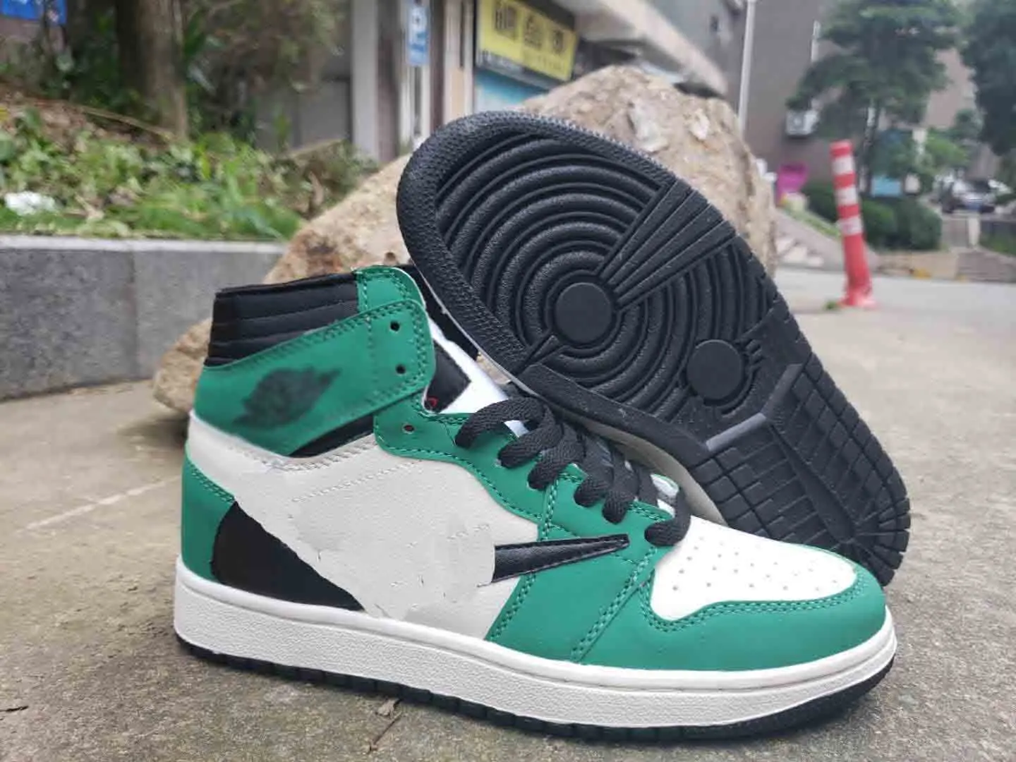 2021 Travis Scott x Air 1 High OG CD4487-100 1s Cactus Jack Men Women Basketball Sports Shoes Sneakers Retro Best Quality
2021 Travis Scott x Air 1 High OG CD4487-100 1s Cactus Jack Men Women Basketball Sports Shoes Sneakers Retro Best Quality