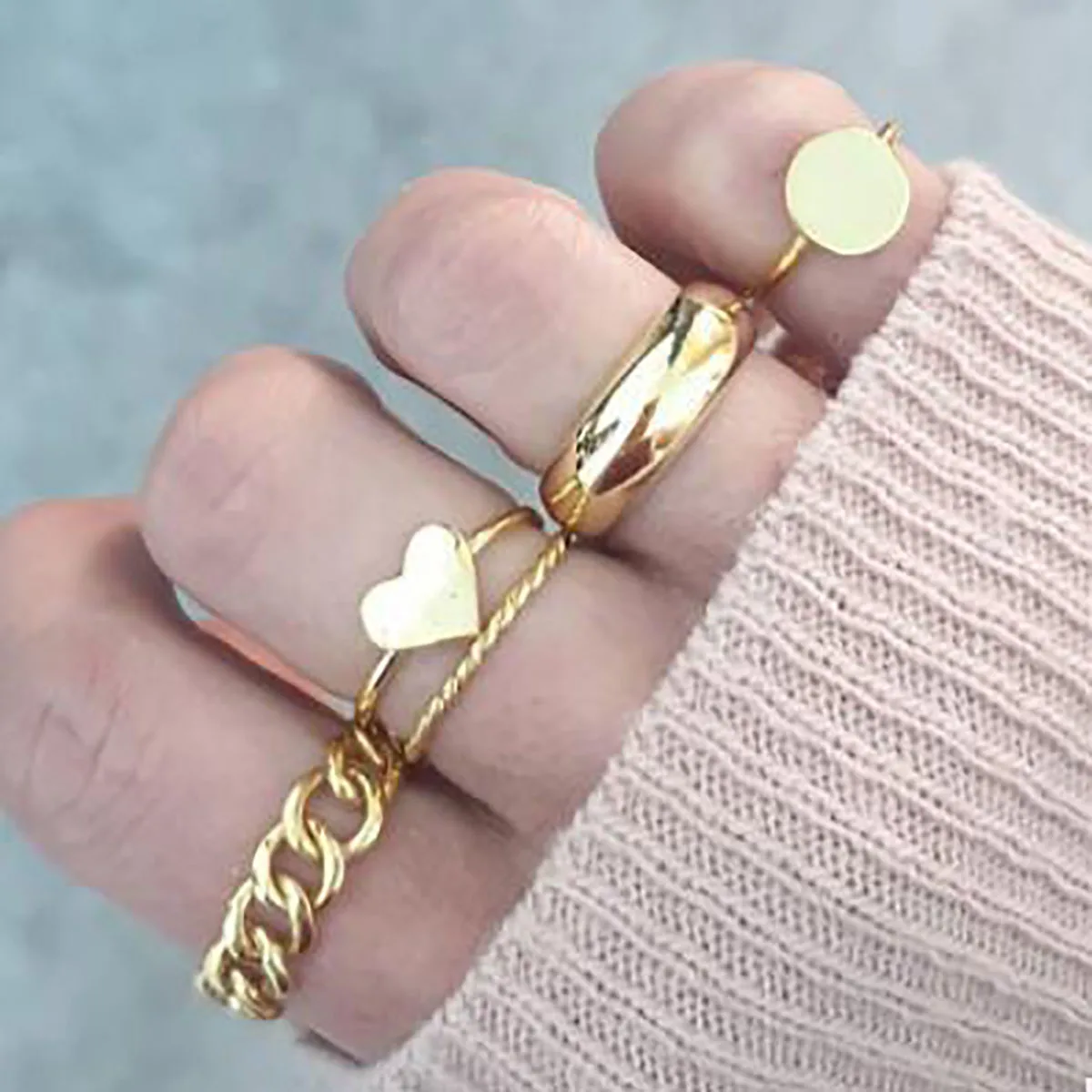 Boho Geometric Round Ring Set Women's Retro Fashion Glamour Golden Heart-Shaped Opening Rings Girl Jewelry Gift Accessories
Boho Geometric Round Ring Set Women's Retro Fashion Glamour Golden Heart-Shaped Opening Rings Girl Jewelry Gift Accessories
