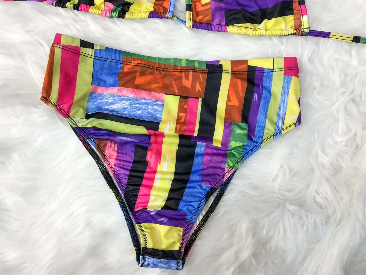 Independent Station New plus Size Bikini Sexy Lace-up Backless High Waist Slim Fit Flab Hiding Swimsuit
Independent Station New plus Size Bikini Sexy Lace-up Backless High Waist Slim Fit Flab Hiding Swimsuit