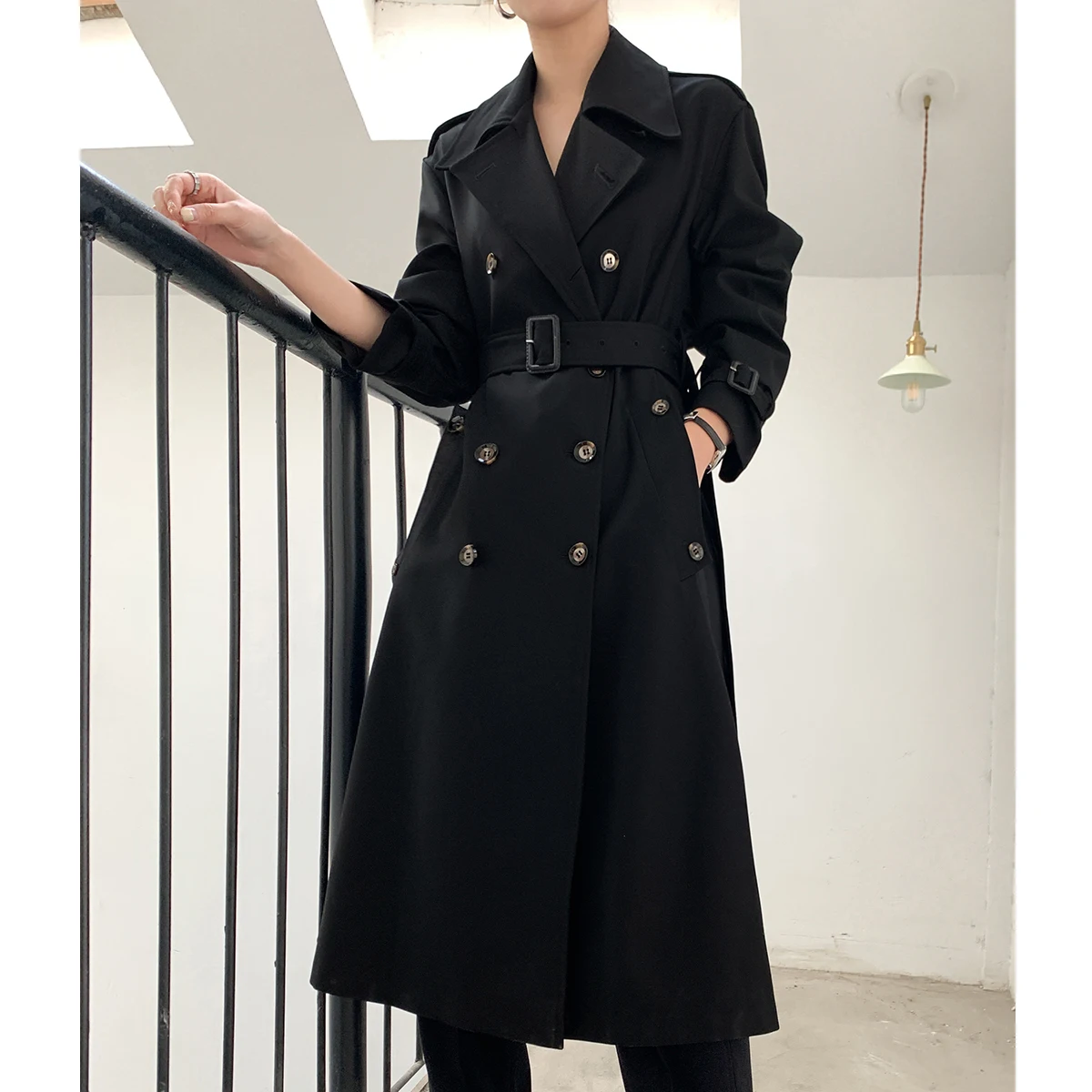 Women's Windbreaker Long Spring Autumn British Style Big Brand Loose Quality Trench Coat Plus Size Exquisite Black Ladies Cloak
Women's Windbreaker Long Spring Autumn British Style Big Brand Loose Quality Trench Coat Plus Size Exquisite Black Ladies Cloak