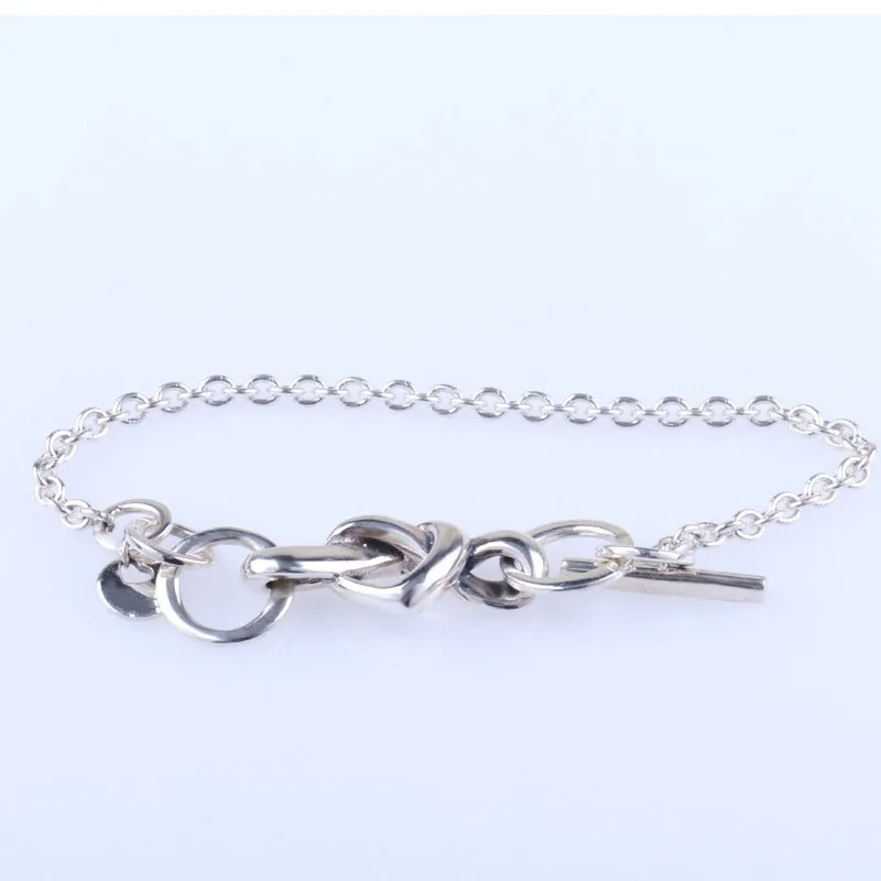 2020 New 925 Sterling Silver Pan Bracelet Heart Bracelet Interwoven And Knotted Fit European Charm Bracelets Women Jewelry
2020 New 925 Sterling Silver Pan Bracelet Heart Bracelet Interwoven And Knotted Fit European Charm Bracelets Women Jewelry