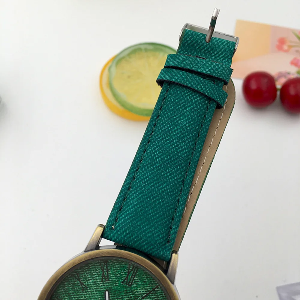 Women Men Watch Luxury Famous Leather Band Watches Clock Wedding Analog Quartz Wristwatch Business Unisex Relogio Masculino 
Women Men Watch Luxury Famous Leather Band Watches Clock Wedding Analog Quartz Wristwatch Business Unisex Relogio Masculino