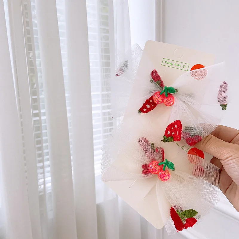 Children's Korean Strawberry Cherry embroidery mesh bow tie hairpin girl's white lace yarn fruit clip hair bows
Children's Korean Strawberry Cherry embroidery mesh bow tie hairpin girl's white lace yarn fruit clip hair bows