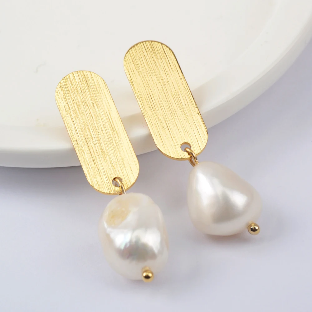 Женские длинные висячие серьги, с жемчугом неправильной формы в стиле барокко, овальные металлические серьги, HD0188, натуральный жемчуг BOROSA
Женские длинные висячие серьги, с жемчугом неправильной формы в стиле барокко, овальные металлические серьги, HD0188, натуральный жемчуг BOROSA