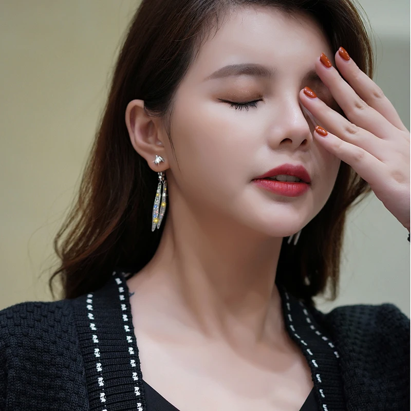 Xinwei earrings 2020 new simple temperament rabbit police officer earrings for women alloy pendant earrings jewelry gift
Xinwei earrings 2020 new simple temperament rabbit police officer earrings for women alloy pendant earrings jewelry gift