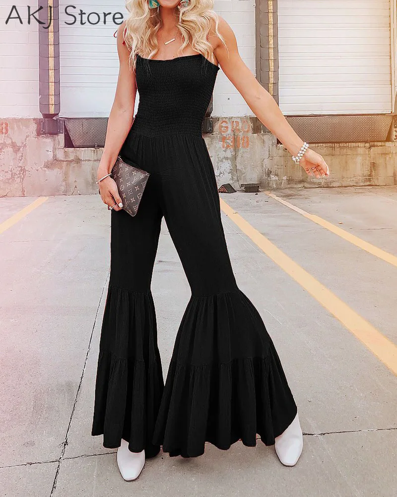 Sexy Sleeveless Halter Flare Jumpsuit Women Solid Color Mid Waist Folds Skinny Romper Streetwear
Sexy Sleeveless Halter Flare Jumpsuit Women Solid Color Mid Waist Folds Skinny Romper Streetwear