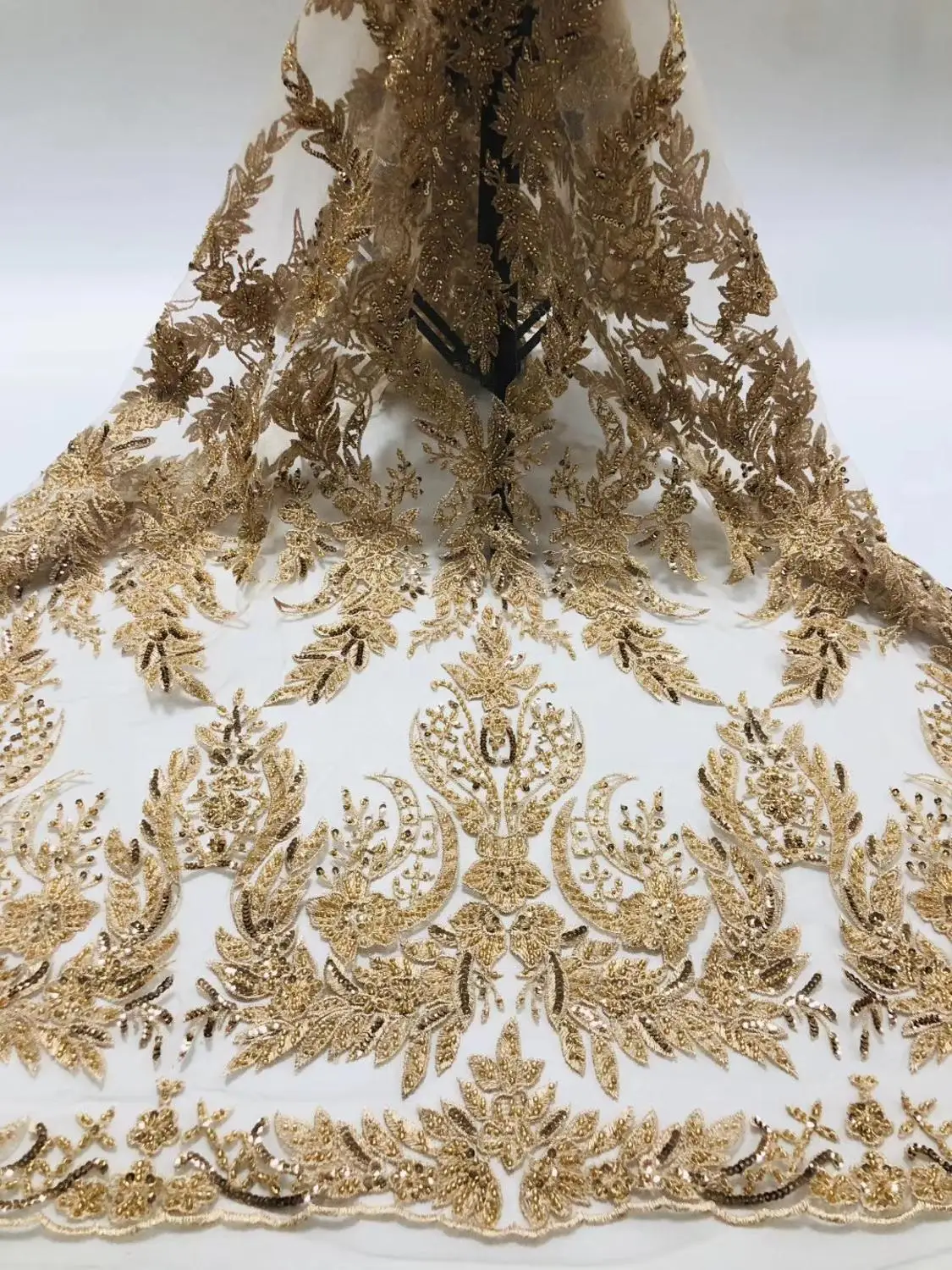 stock 5yards/lot cc007 # handmade gold 3d beads sequin luxury embroidery tulle mesh lace for sawing bridal wedding dress
stock 5yards/lot cc007 # handmade gold 3d beads sequin luxury embroidery tulle mesh lace for sawing bridal wedding dress