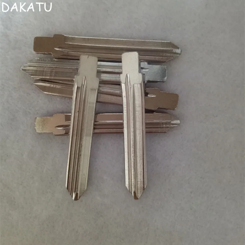 Запасные лезвия DAKATU NO.83 для CITROEN ELYSEE
Запасные лезвия DAKATU NO.83 для CITROEN ELYSEE