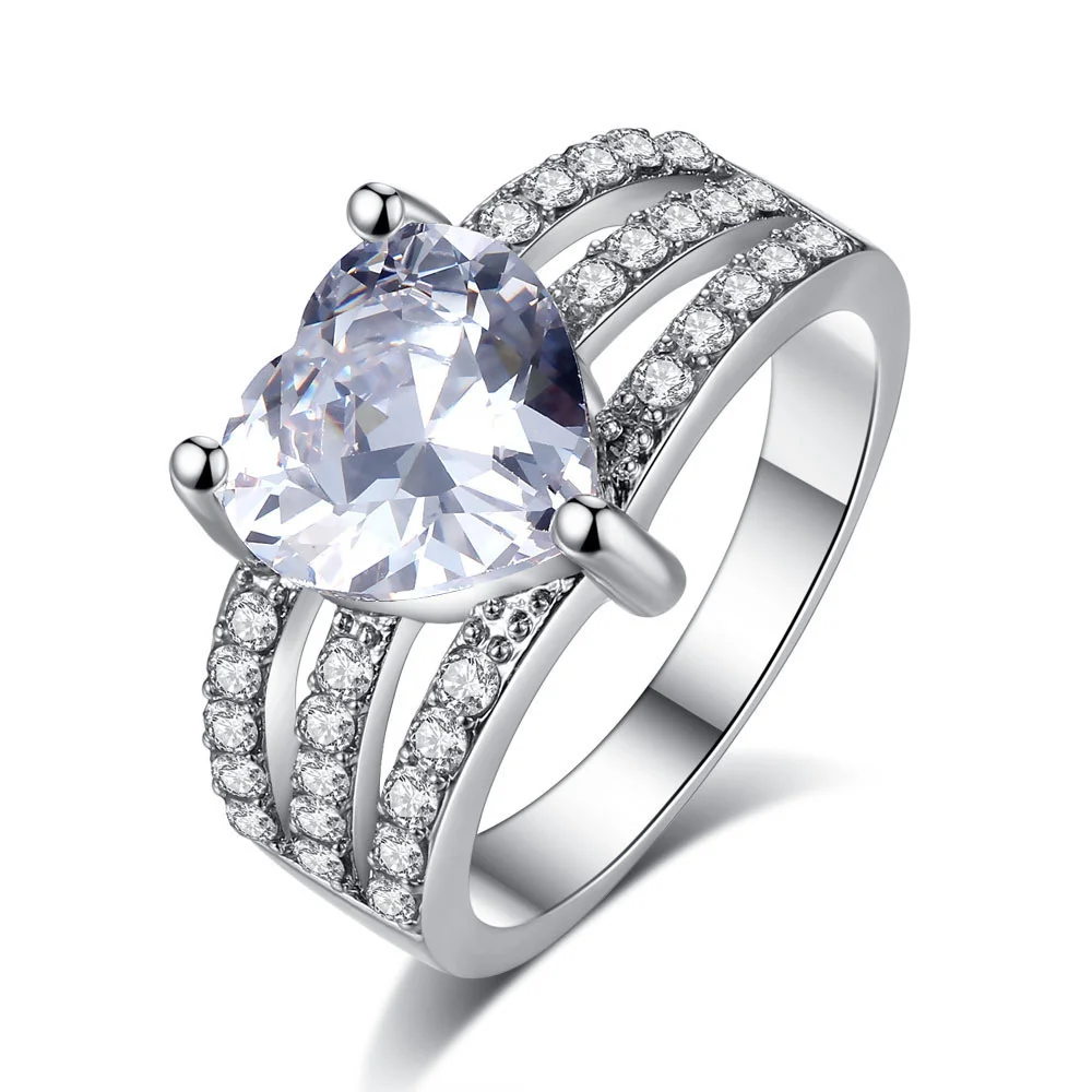 Luxury Women's Iced Out Cubic Zircon Bling Heart Rings Romantic Cute Silver Color Copper CZ Stone Jewelry Wedding Gift
Luxury Women's Iced Out Cubic Zircon Bling Heart Rings Romantic Cute Silver Color Copper CZ Stone Jewelry Wedding Gift