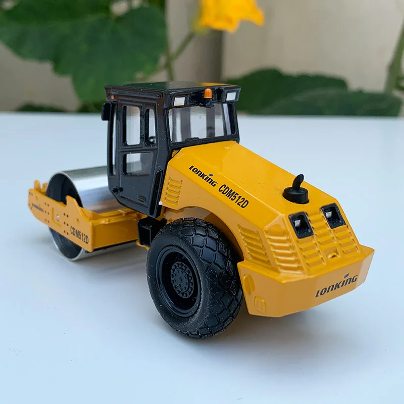 Литая модель автомобиля в масштабе 1:64 строительный дорожный каток | Игрушки и