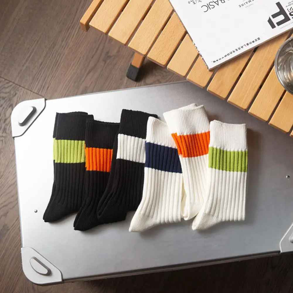 Simple Solid Colors Women Fashion Design Harajuku Sports Cotton Socks Korean Style Hosiery Men Socks Mid-Calf Socks
Simple Solid Colors Women Fashion Design Harajuku Sports Cotton Socks Korean Style Hosiery Men Socks Mid-Calf Socks