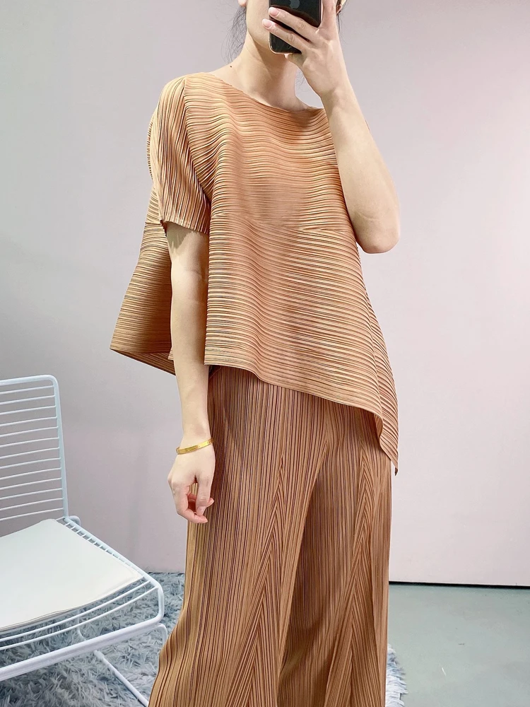 Changpleat 2021 Летняя женская Однотонная футболка miяка Plwats Базовая свободная и асимметричная модная футболка с коротким рукавом Топ 
Changpleat 2021 Летняя женская Однотонная футболка miяка Plwats Базовая свободная и асимметричная модная футболка с коротким рукавом Топ
