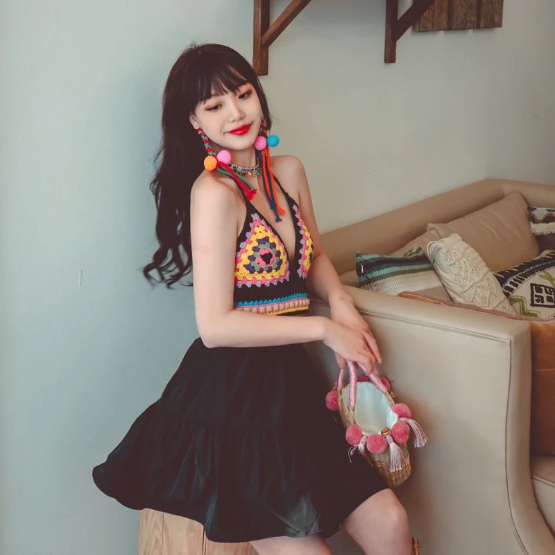 Original will protect pure manual knits color matching neck hung a bikini ethnic style false condole belt vest
Original will protect pure manual knits color matching neck hung a bikini ethnic style false condole belt vest