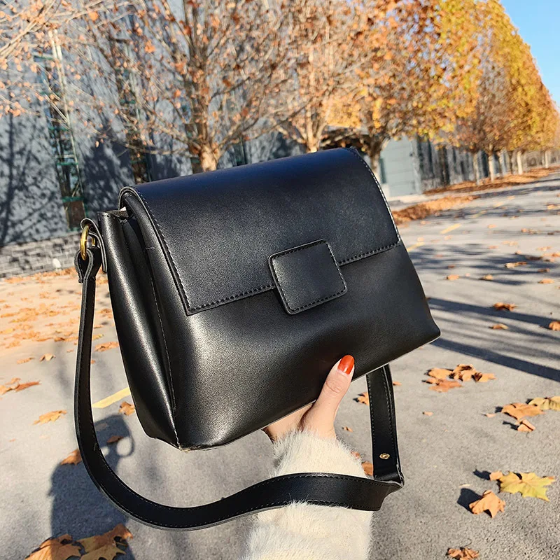 Hong Kong Style Texture Underarm Bag Women's Bag 2021 New Trendy Fashion Ladies Retro High Quality Messenger Bag Shoulder Bag
Hong Kong Style Texture Underarm Bag Women's Bag 2021 New Trendy Fashion Ladies Retro High Quality Messenger Bag Shoulder Bag