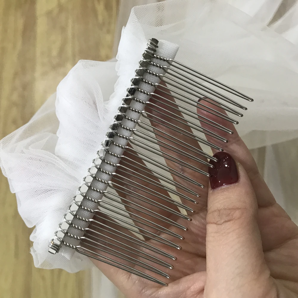 2020 Real Photos White/Ivory Wedding Veil 3 Meters Long Comb Lace Mantilla Cathedral Bridal Veil Wedding Accessories
2020 Real Photos White/Ivory Wedding Veil 3 Meters Long Comb Lace Mantilla Cathedral Bridal Veil Wedding Accessories