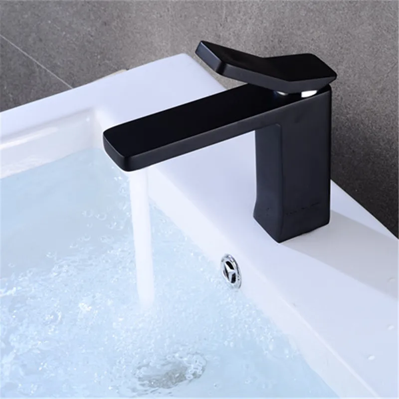 Basin Faucets Black/White Brass Originality Design Bathroom Basin Faucets Deck Mounted Cold Hot Water Mixer Taps
Basin Faucets Black/White Brass Originality Design Bathroom Basin Faucets Deck Mounted Cold Hot Water Mixer Taps