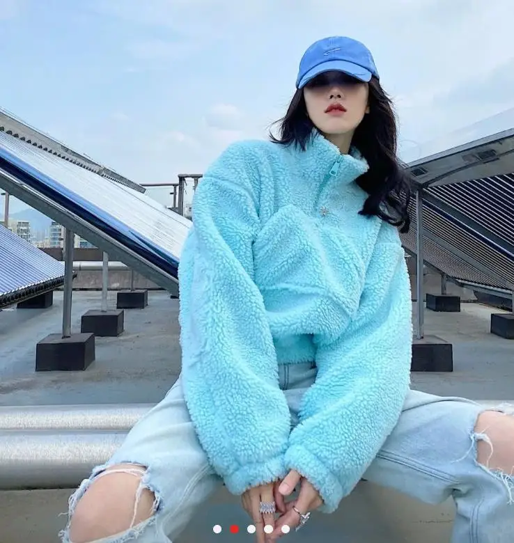Fad winter new glacier color wandering mountaineering jacket oversized crewneck sweatshirt hoodie women Draw String
Fad winter new glacier color wandering mountaineering jacket oversized crewneck sweatshirt hoodie women Draw String