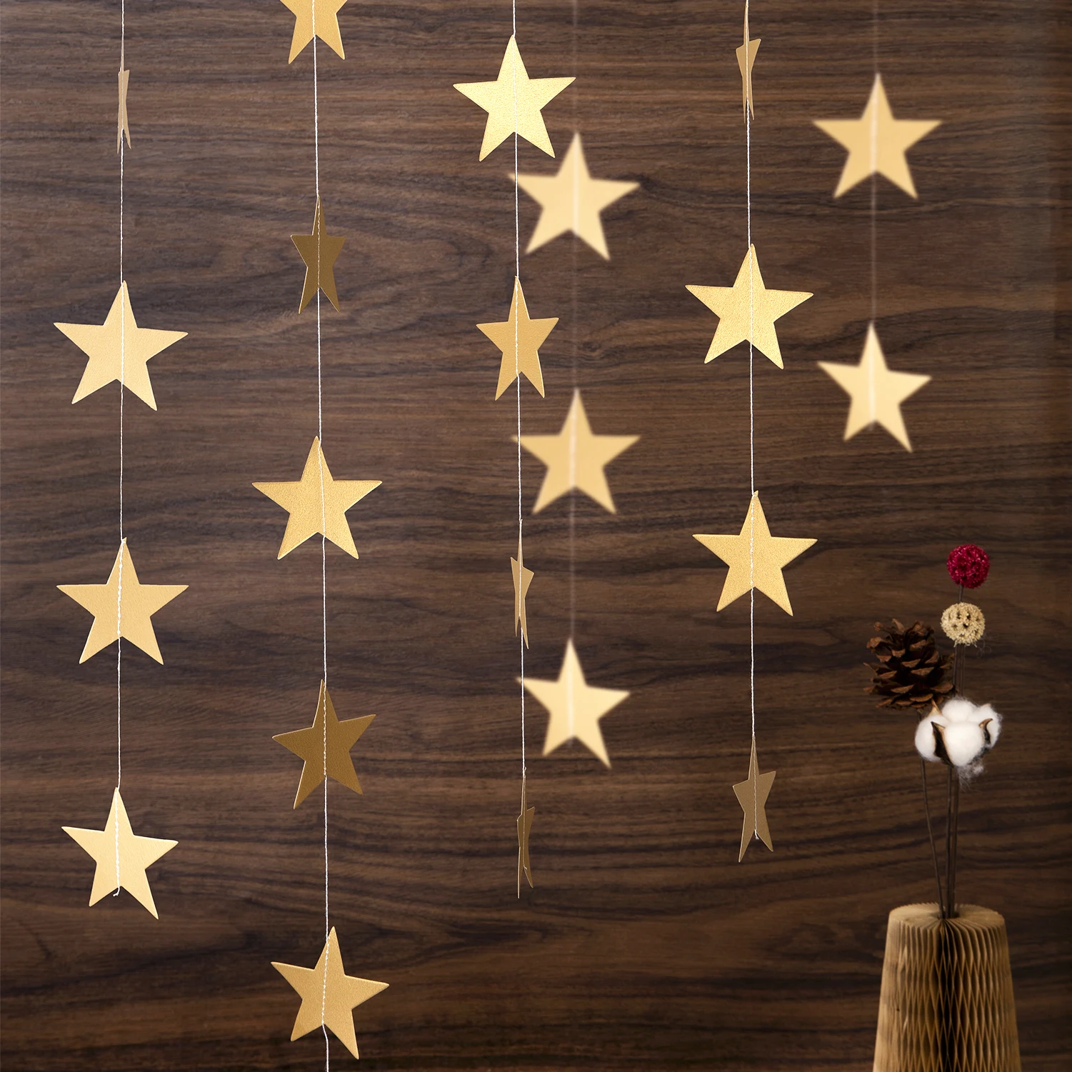 White Gold Glitter Star Paper Garland Banner Birthday/Wedding Party Decoration Supplies Decoration Garland Hanging Decor
White Gold Glitter Star Paper Garland Banner Birthday/Wedding Party Decoration Supplies Decoration Garland Hanging Decor