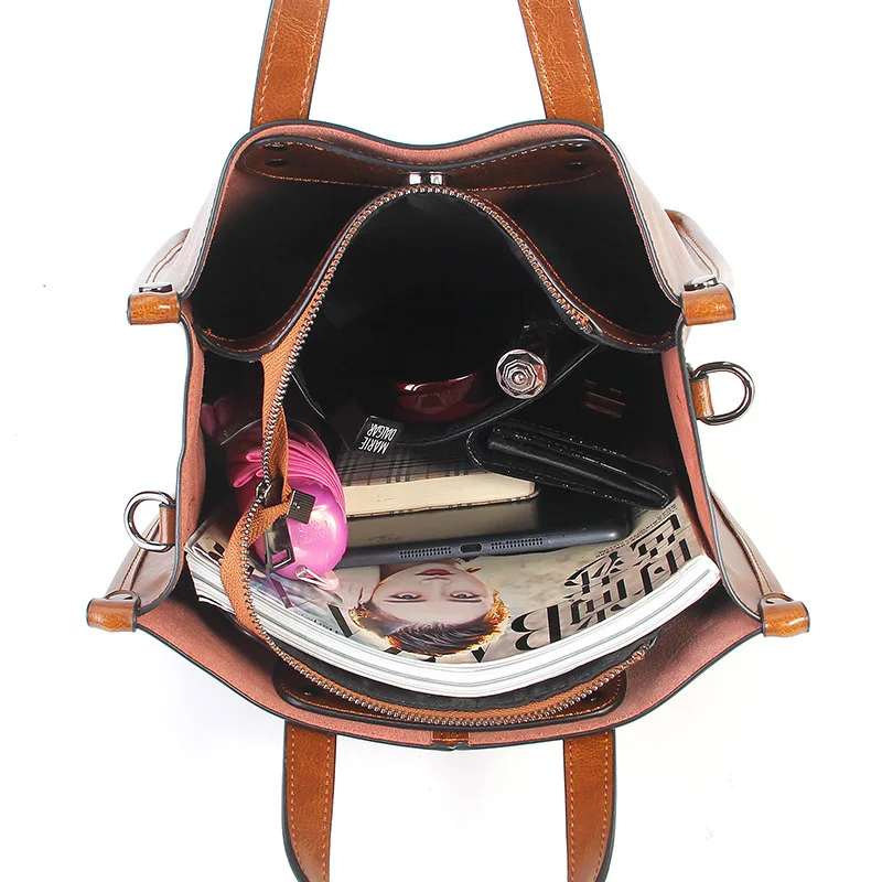 YourSeason Ladies Genuine Leather Luxury Handbag Large Capacity Oil Wax Cowhide Girls Casual Tote Shoulder Bags 2021 Fashion
YourSeason Ladies Genuine Leather Luxury Handbag Large Capacity Oil Wax Cowhide Girls Casual Tote Shoulder Bags 2021 Fashion