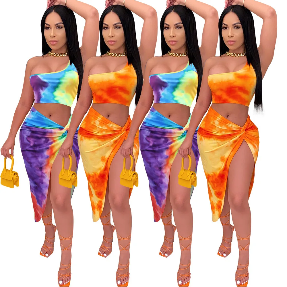 2021 Summer New Women Tie Dyed Printed Two Piece Set One Shoulder Short Crop Top And Split Kink Skirt Suit
2021 Summer New Women Tie Dyed Printed Two Piece Set One Shoulder Short Crop Top And Split Kink Skirt Suit