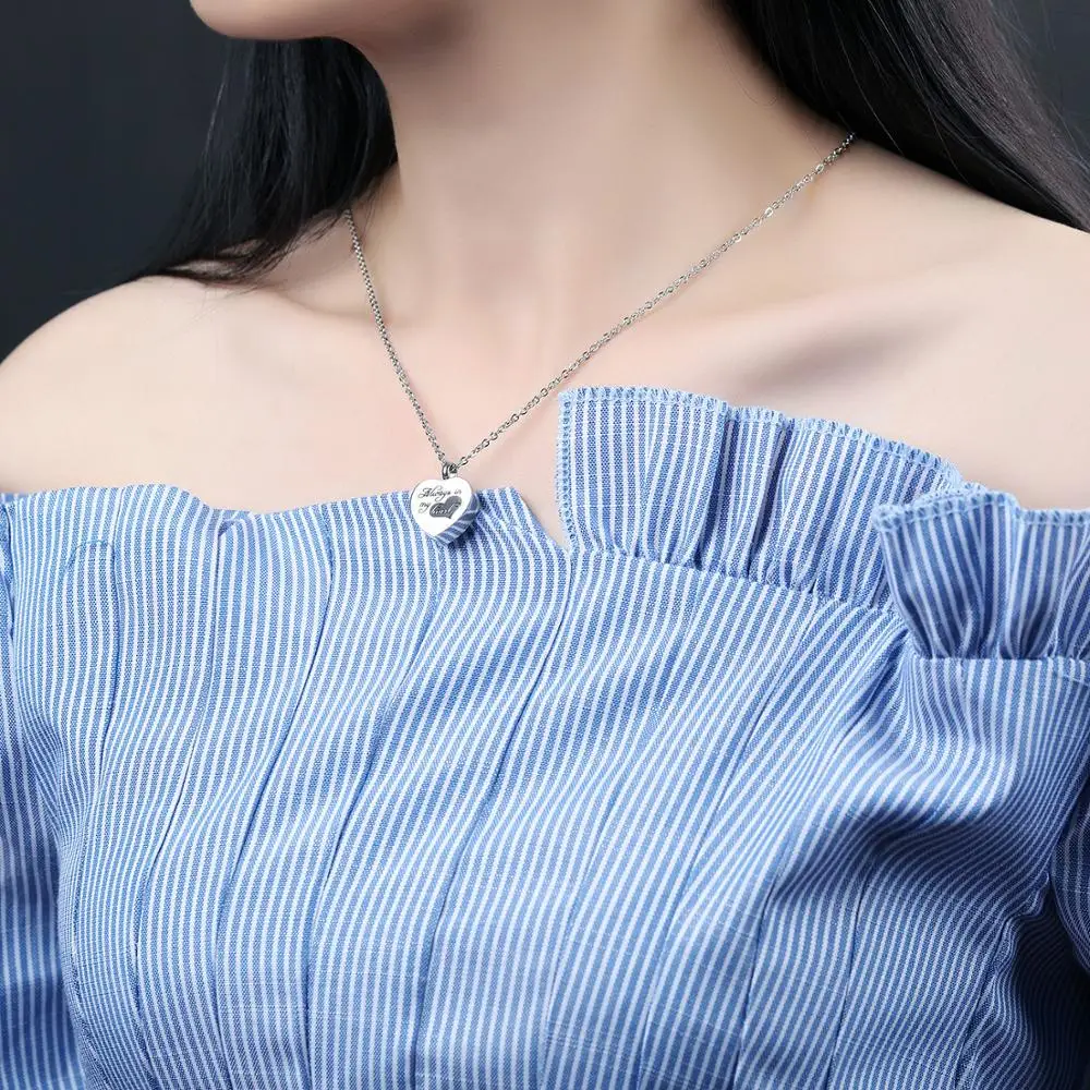 Stainless Steel Cremation Jewelry "Always in my heart" Urn Pendant Memorial Detachable Ashes Ash Necklace with Engraving
Stainless Steel Cremation Jewelry "Always in my heart" Urn Pendant Memorial Detachable Ashes Ash Necklace with Engraving