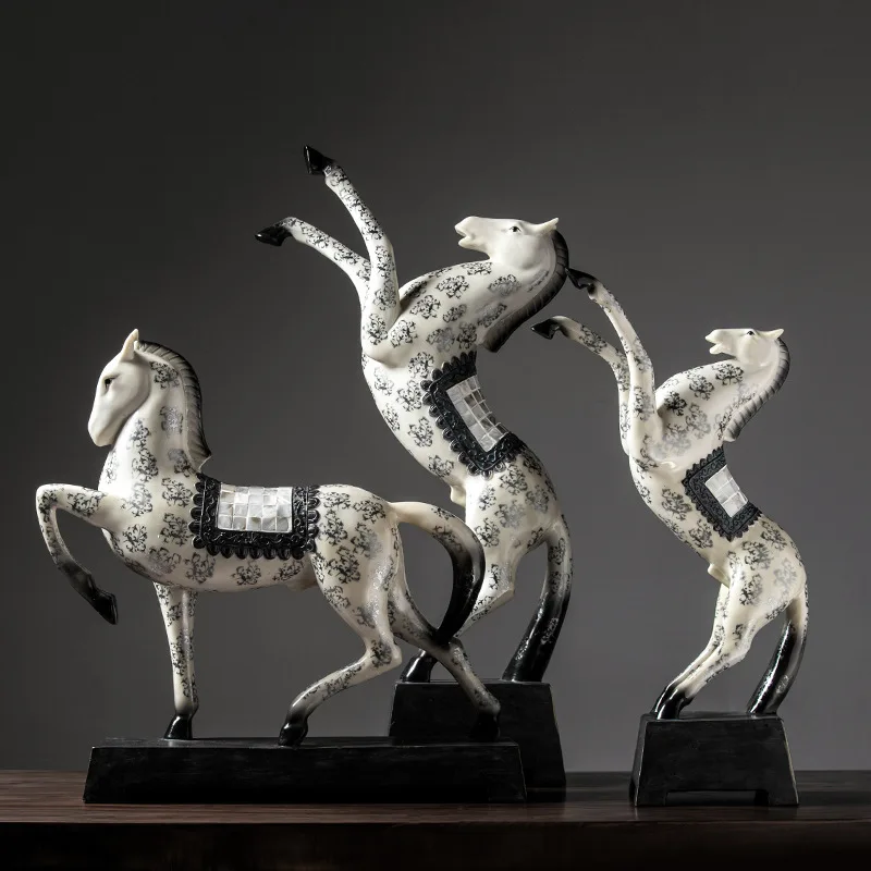 Ремесла с принтом лошади, статуи, винтажные настольные художественные украшения, полимерные скульптуры животных, современный Декор для дом...
Ремесла с принтом лошади, статуи, винтажные настольные художественные украшения, полимерные скульптуры животных, современный Декор для дом...