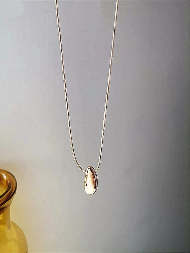 kshmir 2021 retro simplicidade geomtrica pingente colar na moda retro colar brilhante clavcula corrente mulher cobra metal
kshmir 2021 retro simplicidade geomtrica pingente colar na moda retro colar brilhante clavcula corrente mulher cobra metal