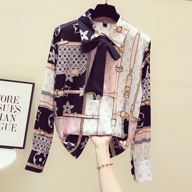 2021 Autumn New European Goods Blouse Female Chiffon Long-sleeved Blusa Fashion Retro Temperament Flower Shirt KK1484
2021 Autumn New European Goods Blouse Female Chiffon Long-sleeved Blusa Fashion Retro Temperament Flower Shirt KK1484
