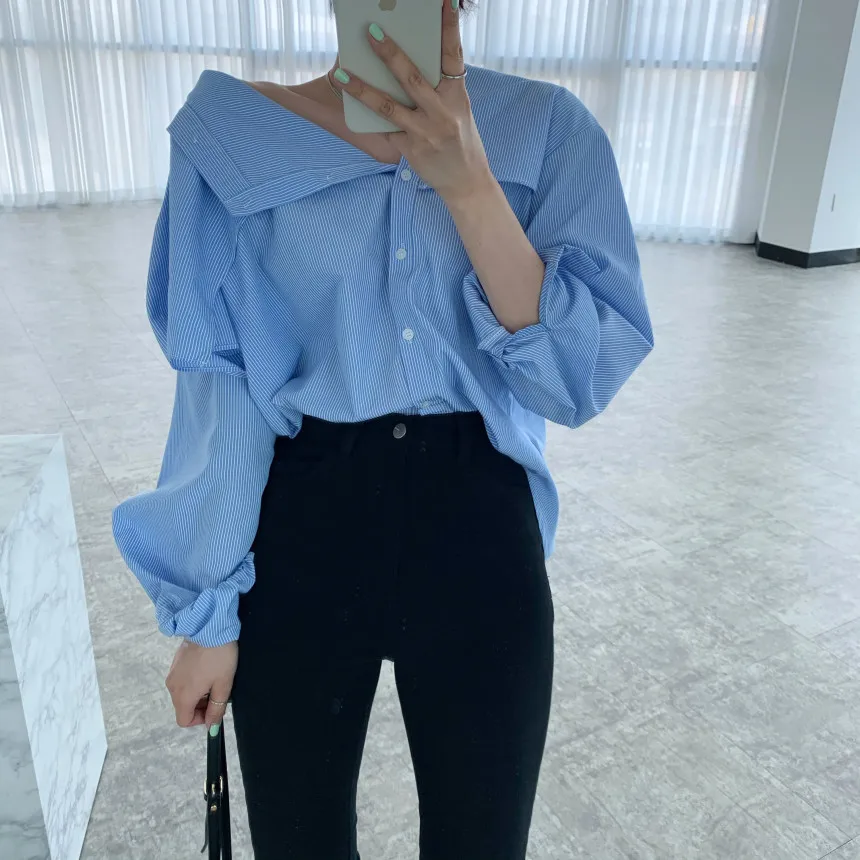 Alien Kitty Outwear Striped Loose Femme Chic Sexy 2021 Elegance Hot Tops All Match Lady Casual Oversize New Geometric Shirts
Alien Kitty Outwear Striped Loose Femme Chic Sexy 2021 Elegance Hot Tops All Match Lady Casual Oversize New Geometric Shirts