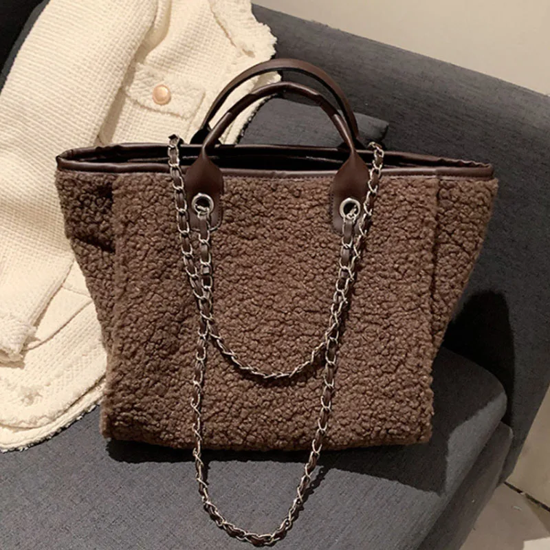 Luxury Lamb Wool Shoulder Handbag New Large-capacity Casual Shoulder Tote Bag Shoulder Travel Bag
Luxury Lamb Wool Shoulder Handbag New Large-capacity Casual Shoulder Tote Bag Shoulder Travel Bag