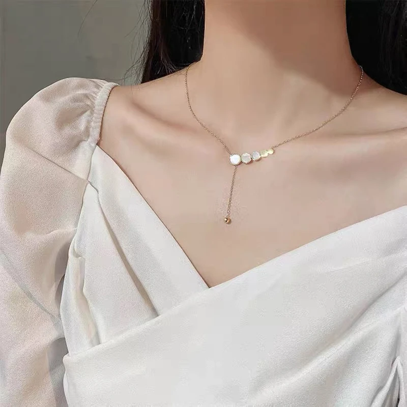 White Opal Stone Dot Necklace Creative Gift Titanium Steel Jewelry Infinite Loop Pendant Necklace with Charm bijoix fantaisie
White Opal Stone Dot Necklace Creative Gift Titanium Steel Jewelry Infinite Loop Pendant Necklace with Charm bijoix fantaisie