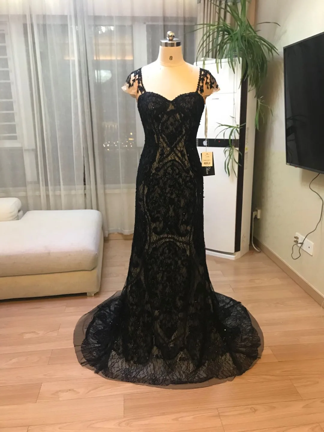 Stock Clean Evening Dresses Long Mermaid Elegant Sheer Scoop Formal Gown Black Lace Vestido De Noiva Long Prom Dresses
Stock Clean Evening Dresses Long Mermaid Elegant Sheer Scoop Formal Gown Black Lace Vestido De Noiva Long Prom Dresses
