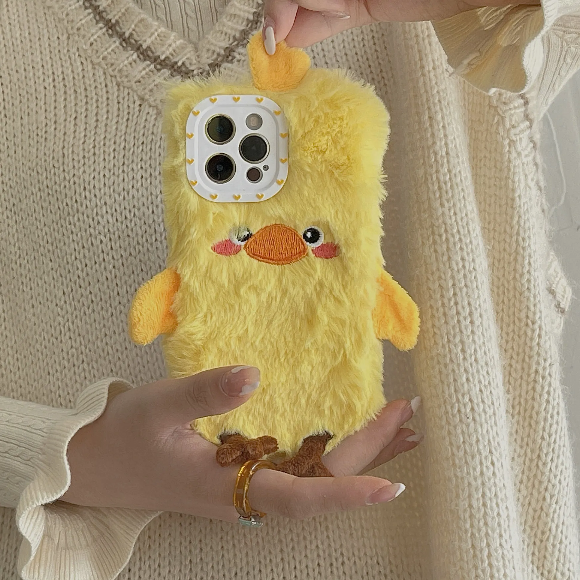 Little yellow chicken winter hand warmer plush cute phone case for iPhone 13 12 11 Pro Max X XR 7/8 plus XS Max soft case
Little yellow chicken winter hand warmer plush cute phone case for iPhone 13 12 11 Pro Max X XR 7/8 plus XS Max soft case