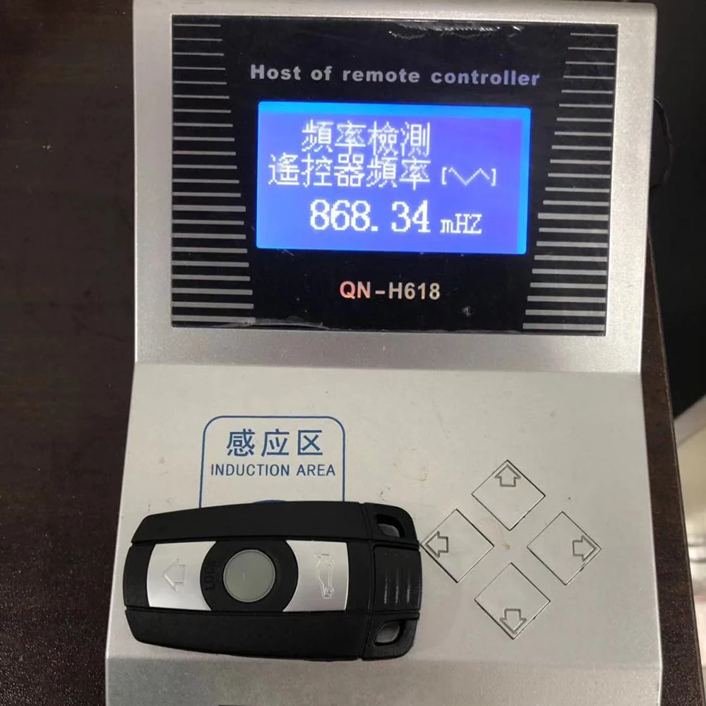 WhatsKey Smart Card Remote Car Key 315/433/868Mhz PCF7945 ID46 Chip For BMW CAS3 System 1/3/5/7 Series E91 E92 E60 E90 X5 X6 Z4
WhatsKey Smart Card Remote Car Key 315/433/868Mhz PCF7945 ID46 Chip For BMW CAS3 System 1/3/5/7 Series E91 E92 E60 E90 X5 X6 Z4