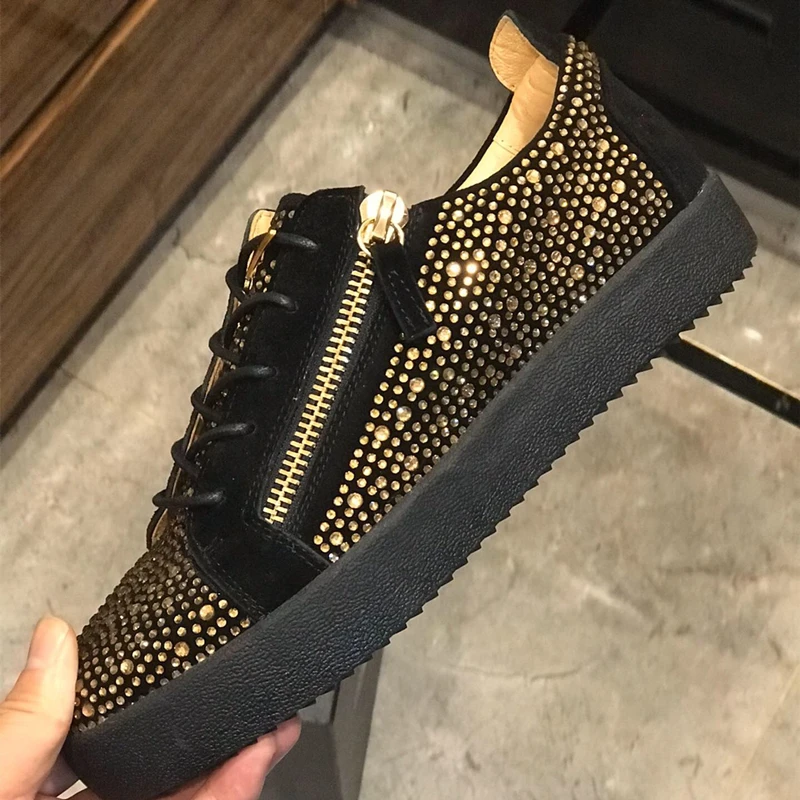 Men Low top Lace up Sneakers Run Away shoes HIGH SPORTS SHOES Luxury Designers Brand Crystal Rhinestone Double zipper flat boots
Men Low top Lace up Sneakers Run Away shoes HIGH SPORTS SHOES Luxury Designers Brand Crystal Rhinestone Double zipper flat boots