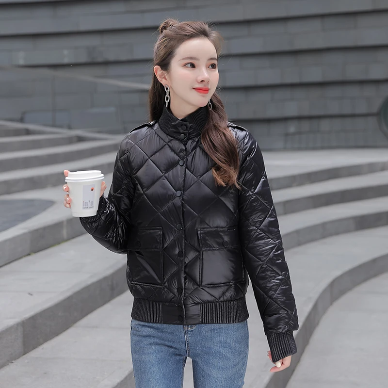 2021 Solid Ladies Bomber Jacket Single Breasted Slim Down Cotton Coat Winter Casaul Women's Short Cotton Padded Jacket
2021 Solid Ladies Bomber Jacket Single Breasted Slim Down Cotton Coat Winter Casaul Women's Short Cotton Padded Jacket
