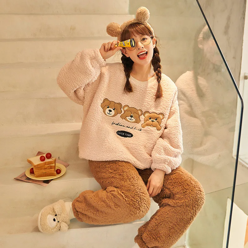 Korean Women Pajamas Sets Soft warm Thicken Sleepwear Pijama Mujer Girl Loose Cartoon Bear Pyjamas Suit Coral fleece Homewear
Korean Women Pajamas Sets Soft warm Thicken Sleepwear Pijama Mujer Girl Loose Cartoon Bear Pyjamas Suit Coral fleece Homewear