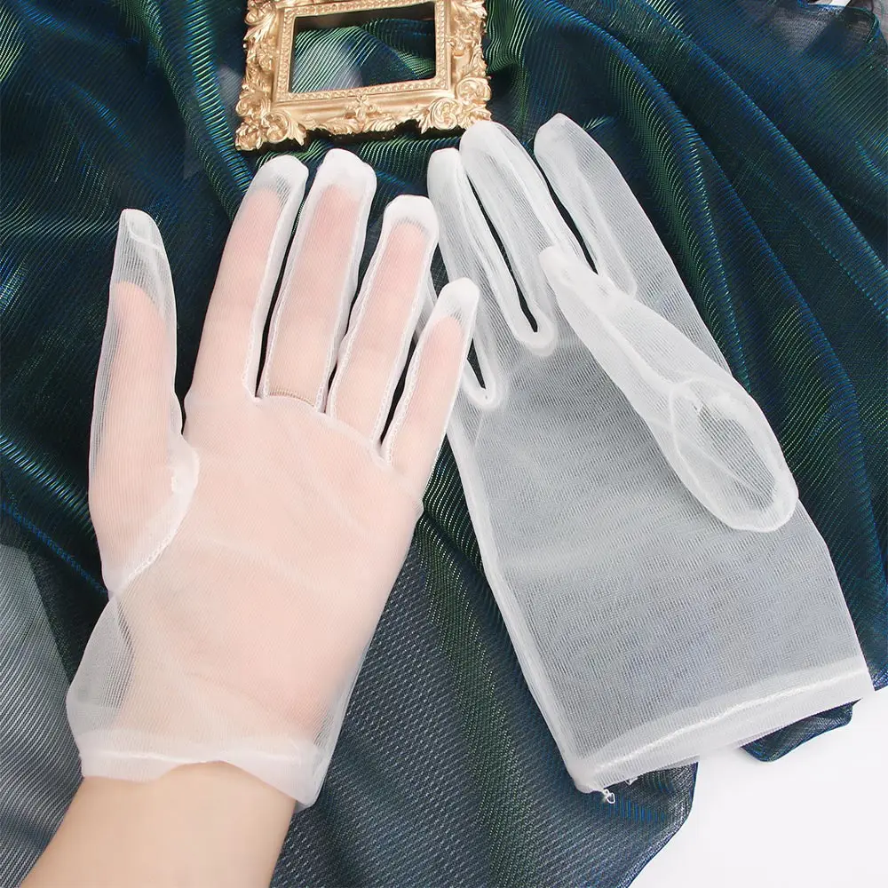 Solid Color Silk Short Gloves Women Summer Lace Mesh Gauze Ultra Thin Breathable Transparent Full Finger Gloves Fashion
Solid Color Silk Short Gloves Women Summer Lace Mesh Gauze Ultra Thin Breathable Transparent Full Finger Gloves Fashion