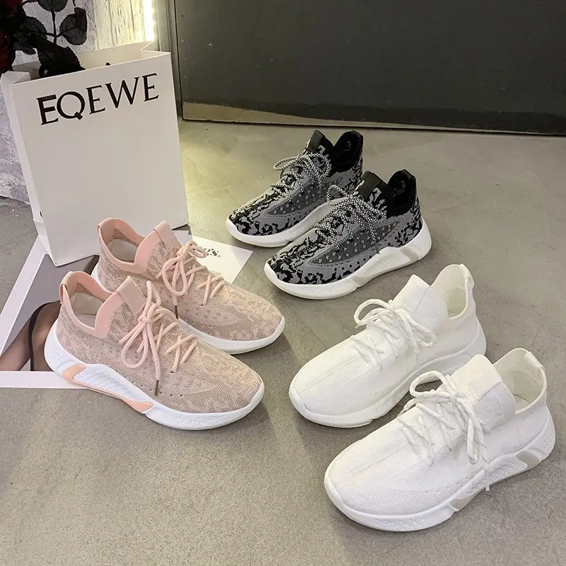Breathable Air Mesh Casual Shoes New Flying Shoes Woman Lace Up Soft Bottom Round Toe Sneakers Women Shoes Plus
Breathable Air Mesh Casual Shoes New Flying Shoes Woman Lace Up Soft Bottom Round Toe Sneakers Women Shoes Plus