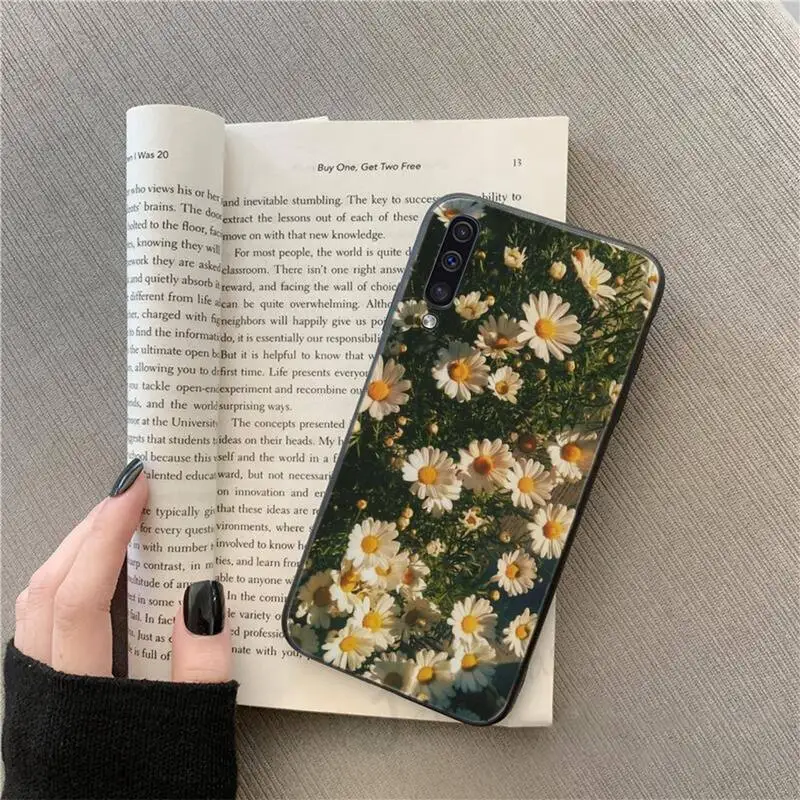 Simplicity Daisy Sunflower art Phone Case For Samsung galaxy S 9 10 20 A 10 21 30 31 40 50 51 71 s note 20 j 4 2018 plus
Simplicity Daisy Sunflower art Phone Case For Samsung galaxy S 9 10 20 A 10 21 30 31 40 50 51 71 s note 20 j 4 2018 plus