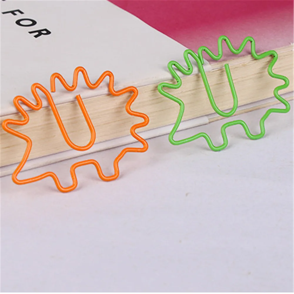 20pcs/box Cute Hedgehog Shape Paper Clips Kawaii Bookmarks Photo Memo Ticket Clip Stationery School Supplies Gifts
20pcs/box Cute Hedgehog Shape Paper Clips Kawaii Bookmarks Photo Memo Ticket Clip Stationery School Supplies Gifts